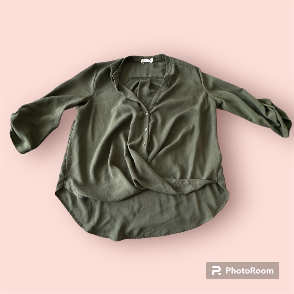Nordstrom Lush Blouse Hunter Green Size medium